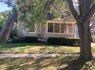 514 James St, Geneva, IL 60134