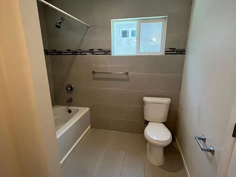 6814 Waite Dr — Photo 45