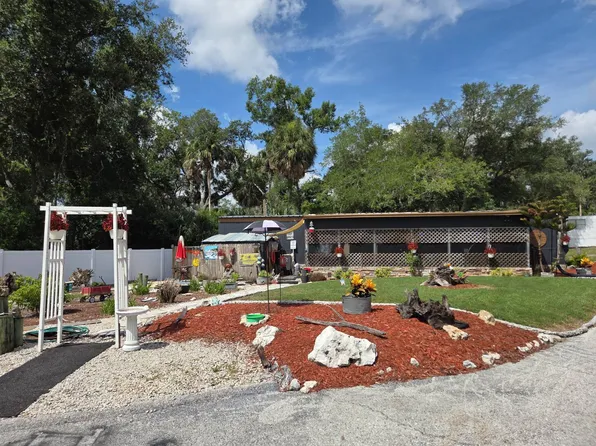 6914 Waterfront Way, Riverview, FL 33578