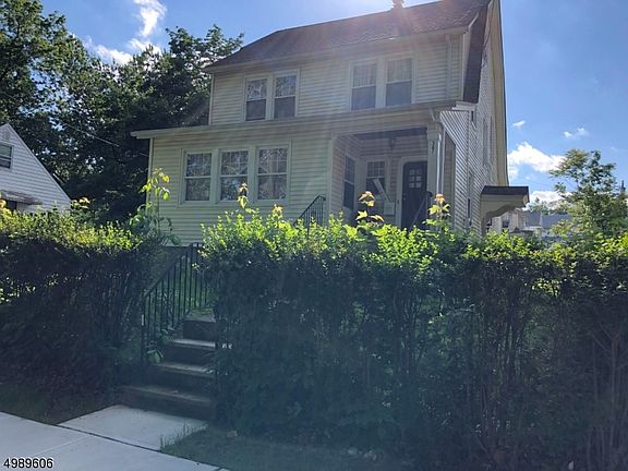 3rd image of 387 Olcott St