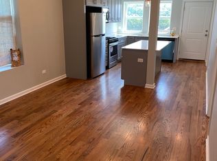 4323 S Wells St #2, Chicago, IL 60609