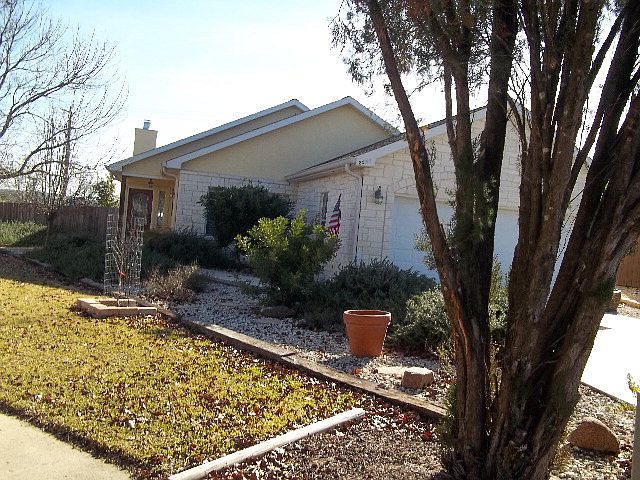 1st image of 2522 Rogers Cir