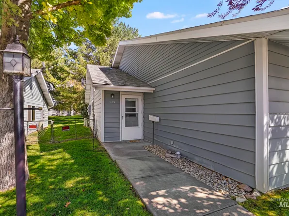 513 Union Ave, Filer, ID 83328
