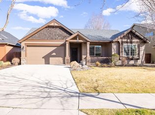 1176 NE Hudspeth Ln, Prineville, OR 97754