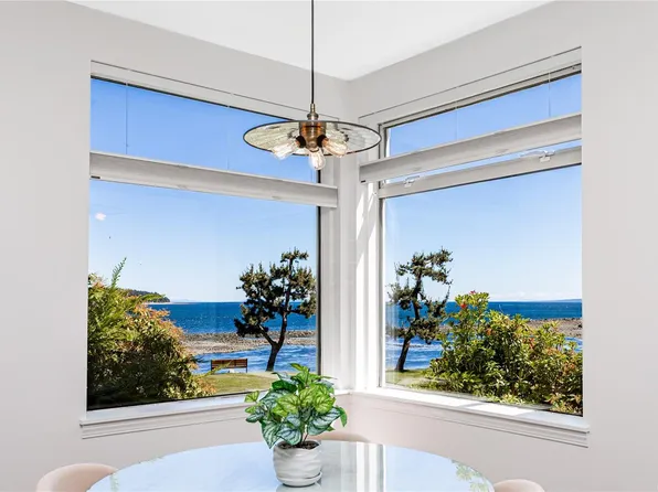 27 Island Hwy S #3210, Campbell River, BC V9W 1A2