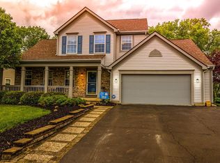 5021 Winter Creek Dr, Grove City, OH 43123