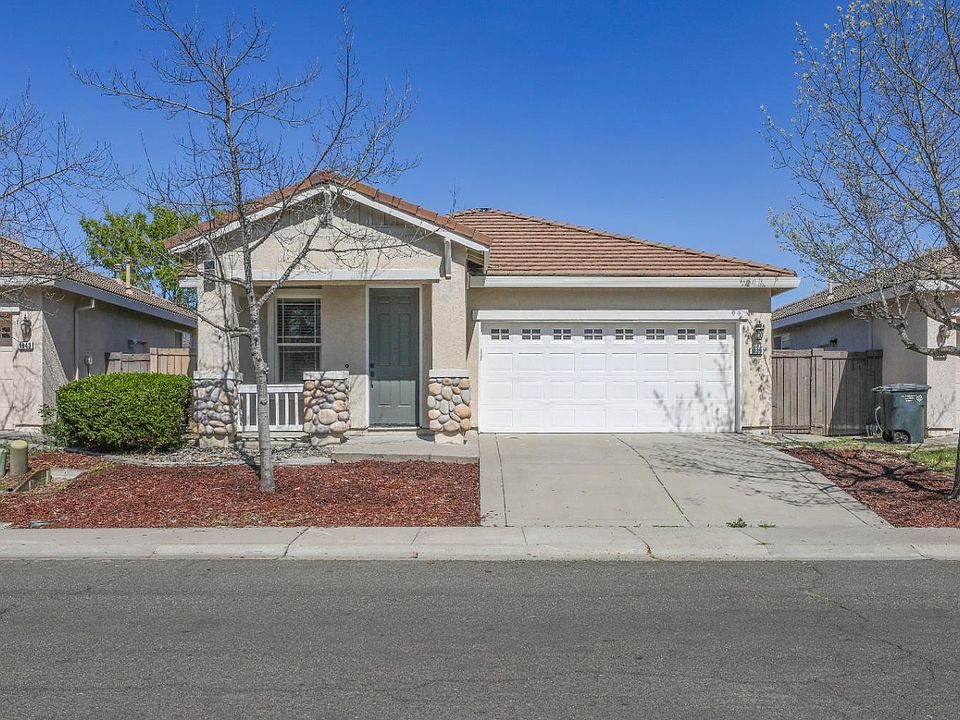 1st image of 1839 Dawnelle Way