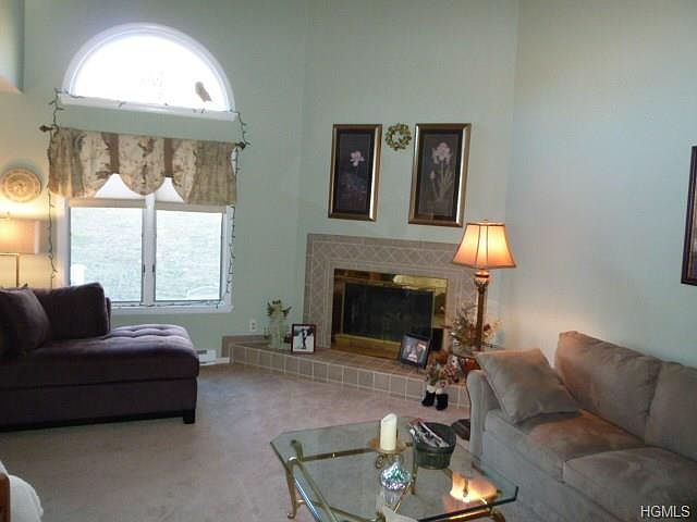 1st image of 144 Fairways Ct