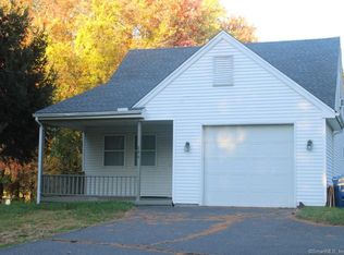 286 Poquonock Ave, Windsor, CT 06095