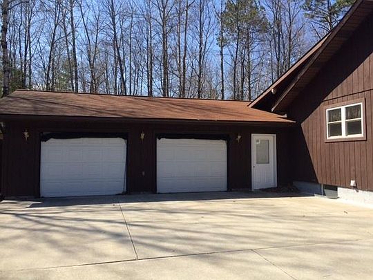 2nd image of 586 Patricia St