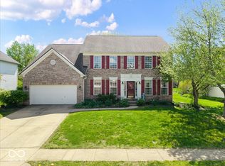 9932 Parkshore Dr, Fishers, IN 46038