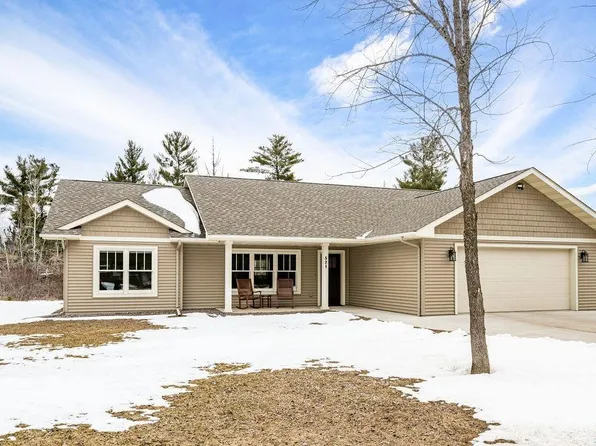 521 School Ave, Carlton, MN 55718