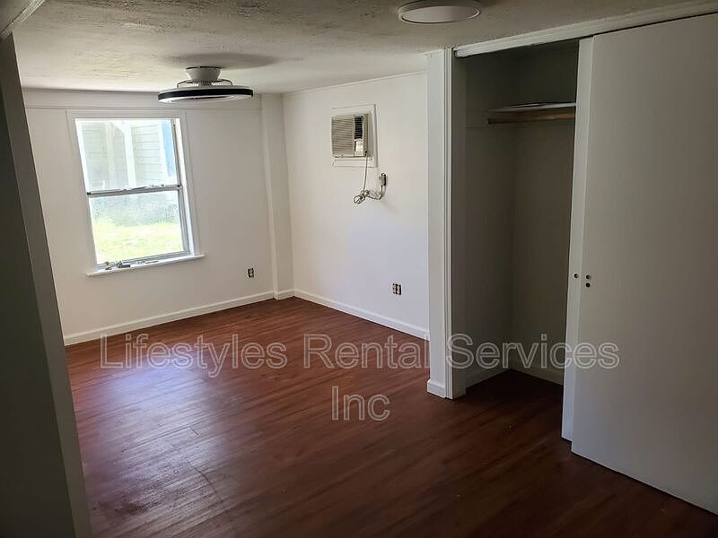 1st image of 111A Cedar St