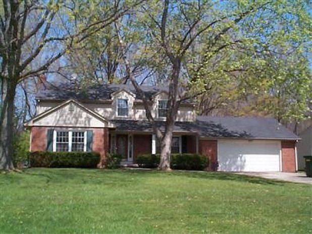 1st image of 380 Bradford Dr