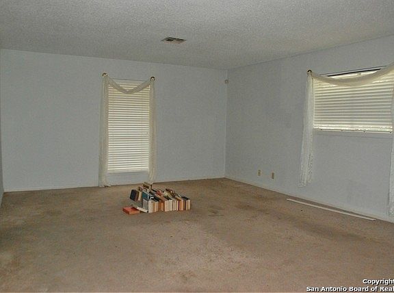 2nd image of 706 Newhall St