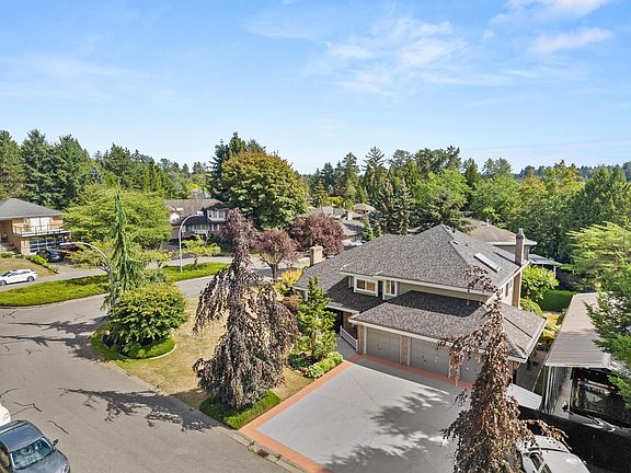 2nd image of 14972 81a Ave