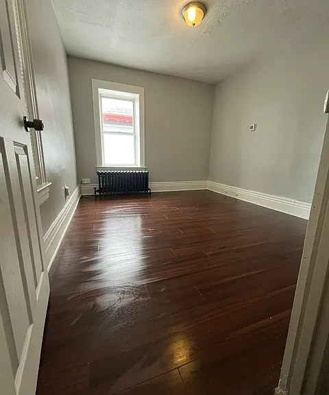 1560 E Main St #2 — Photo 2