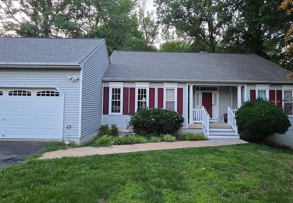 1st image of 7205 Lord Barton Dr