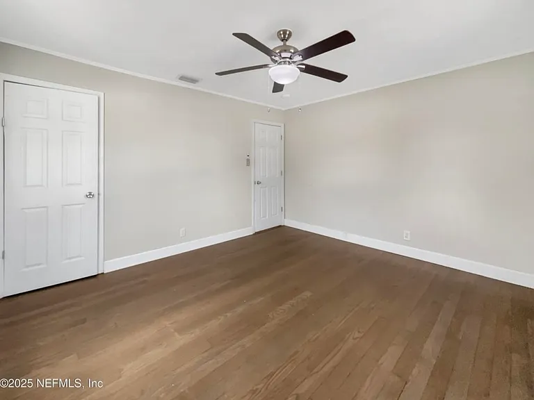 4610 Cedarwood Rd — Photo 13