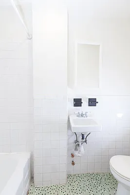 Rented by Voro NYC | media 29