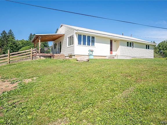2nd image of 9943 Cottage Nashville Rd