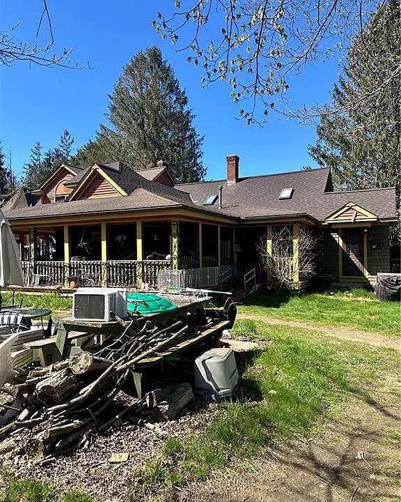 2nd image of 21 Fairfa Luther Rd