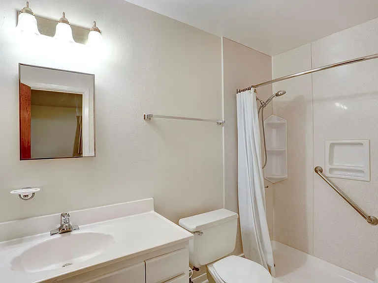 7739 Kensico Rd — Photo 13