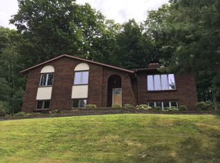 3729 Stirrup Dr, Erie, PA 16506
