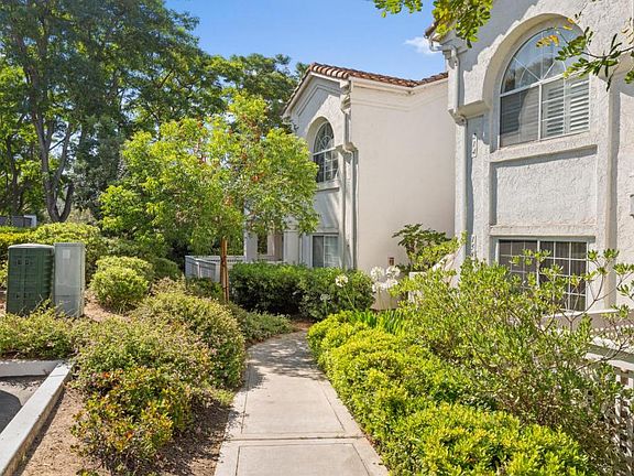 4th image of 1887 Matin Cir Unit 215