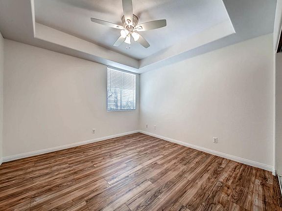5th image of 4960 Harrison Dr APT 132