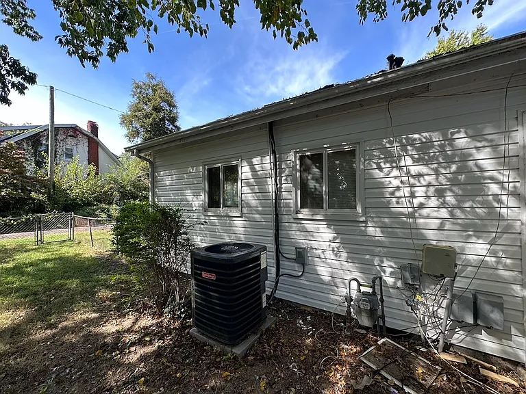 3303 Branch Ave — Photo 16