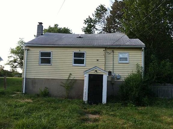 2nd image of 1607 E Princeton Ave