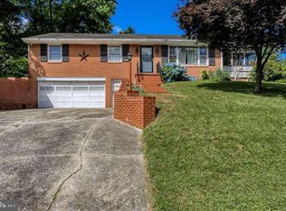 1300 S Ogontz St, York, PA 17403