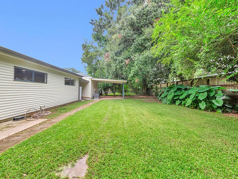 900 Oaklawn Ave — Photo 22