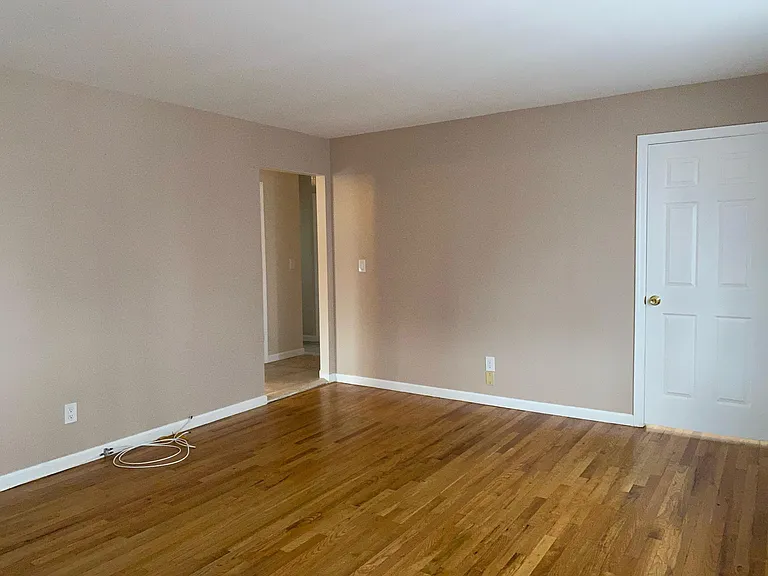 59 S Grand St #2 — Photo 4