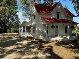 1000 S Springfield Ave, Green Forest, AR 72638