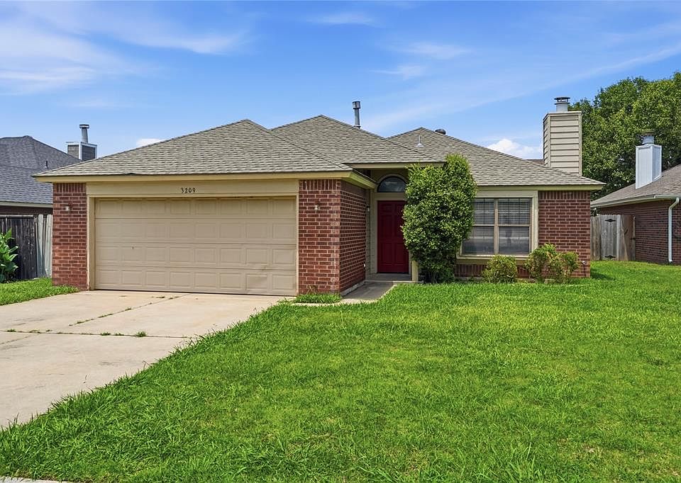 1st image of 3209 Bismarc Ln