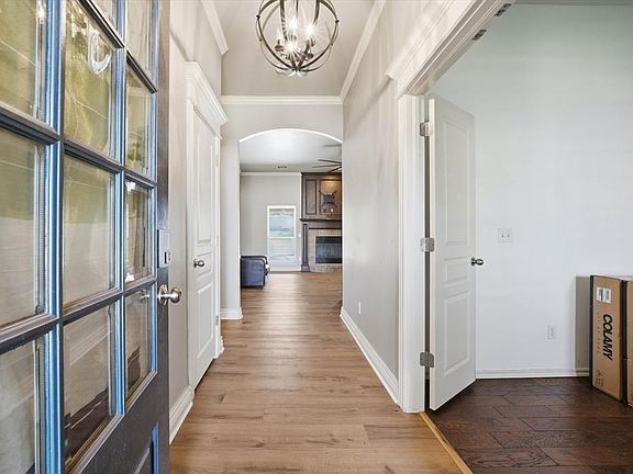 4th image of 19509 Crest Ridge Dr