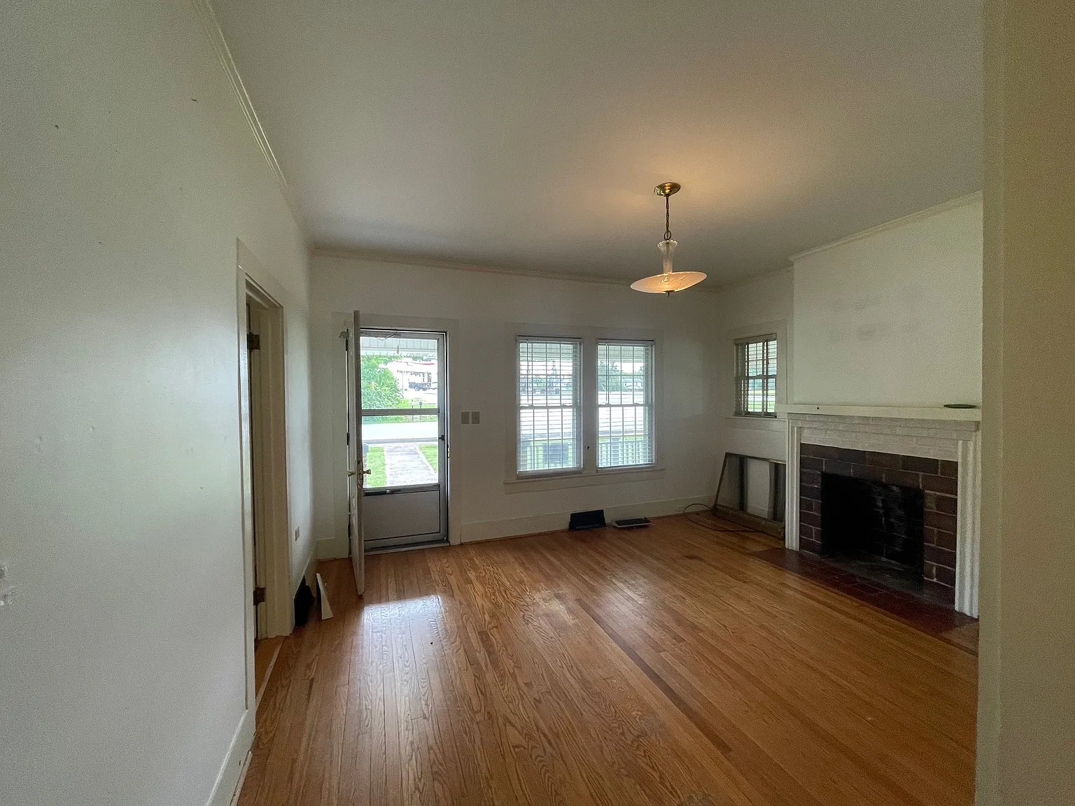 116 School — Photo 2