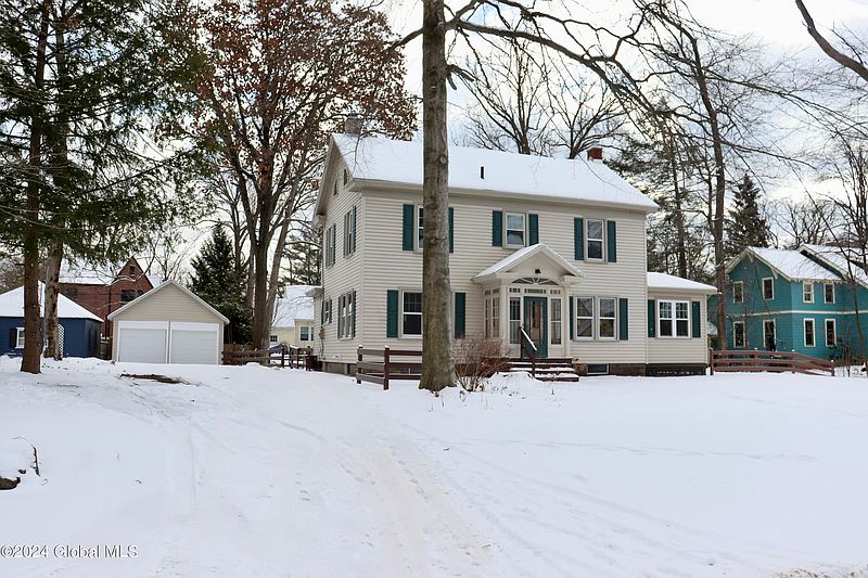 2nd image of 1448 Myron Street