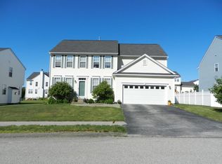 5 Hibiscus Dr, Worcester, MA 01605