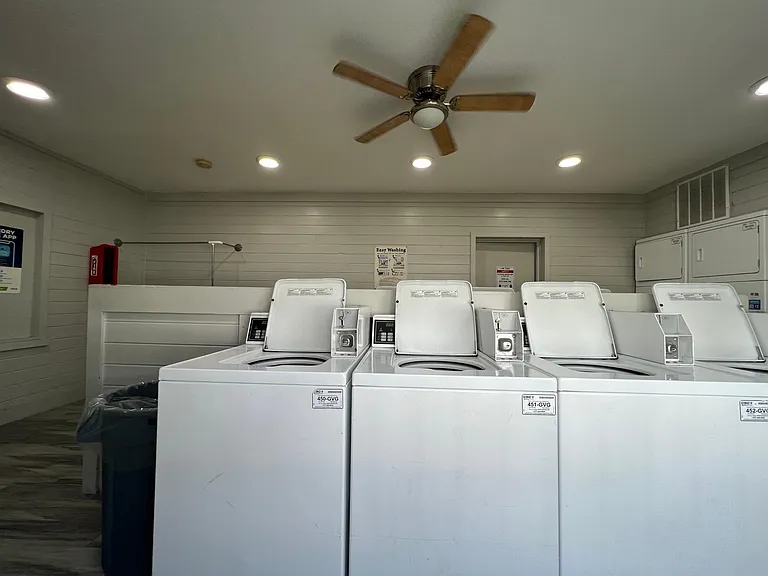 1000 S Semoran Blvd #706 — Photo 14