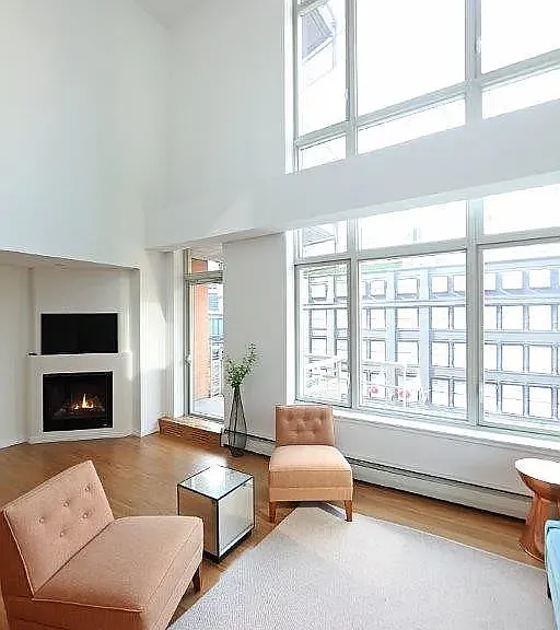 205 E 59th St #1903 — Photo 6