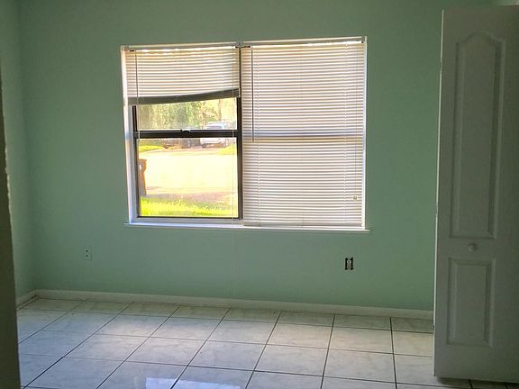 5th image of 11630 Shilpa Ct #1