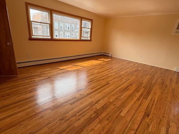 13 Union St APT 2