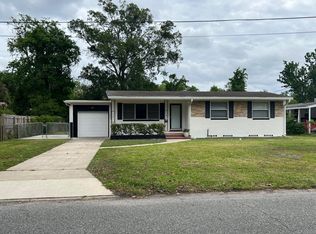 3633 Ledbury Dr E, Jacksonville, FL 32210