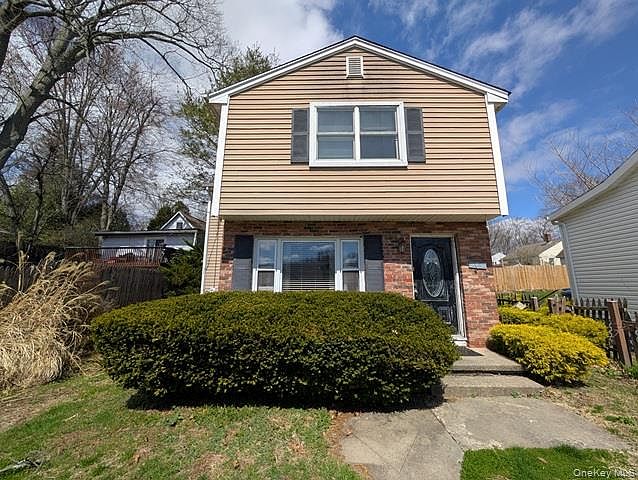 1st image of 219 Elm Road