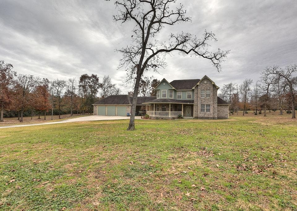 1st image of 18467 Hills Lake Ct