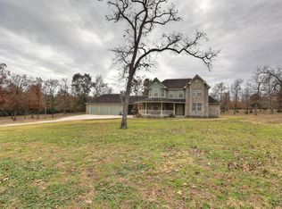 18467 Hills Lake Ct, Montgomery, TX 77316