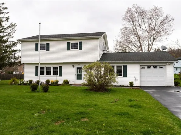 62 Surrey Road, Chester, NY 10918